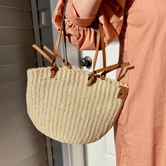 Cotton braided shoulder bags with vegan leather straps removable cotton inner bag with zipper closure tote bags for women and girls. Summer Market, Summer Marketing, Purse For Women, Woven Tote Bag, Saddle Leather, Market Bag, Cotton Bag, Purses And Handbags, Hand Woven