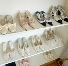 Shoes Heels Classy, Classy Jewelry, Glass Slipper, White Heels, Closet Design, Ballerina Flats