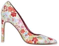 Spring Floral Print Pointed Toe Heels, Chic Spring Heels With Floral Print, Chic Floral Print Heels For Spring, Chic Spring Floral Print Heels, Red Floral Print Heels With Round Toe, Multicolor Floral Print Heels For Spring, Chic White Heels With Floral Print, Chic White Floral Print Heels, White Floral Print Heels For Summer