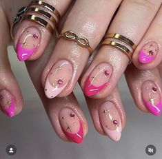 Funky French Tips, Pink Short Almond Nails, Short Pink Almond Nails, Short Almond Nail Designs, Short Acrylic Nails Almond, Bow Nail, Nagel Tips, Edgy Nails, Beige Nails