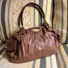 Vintage Soft Leather Hobo Shoulder Bag, Vintage Soft Leather Hobo Bag, Vintage Soft Leather Hobo Bag For Shopping, Vintage Soft Leather Satchel With Double Handle, Handbags Vintage, Vintage Brown Soft Leather Shoulder Satchel, Formal Brown Soft Leather Hobo Bag, Vintage Brown Hobo Bag For Formal Occasions, Brown Vintage Hobo Bag With Double Handle