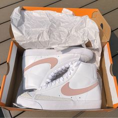 Brand New In Box, Never Worn After I Bought These! *Cheaper On Ig :) Nike Blazer Mid 77, Pink Running Shoes, Nike Blazers Mid, Blazer Mid, Simple Shoes, Sport Shoes Women, Pink Nikes