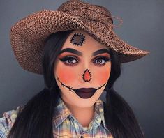 25 Scarecrow Makeup Ideas for Halloween | Page 2 of 2 | StayGlam Scarecrow Makeup Ideas, Nem Halloween Makeup, Make Up Guide, Makeup Ideas For Halloween, Halloween Makeup Clown, Scarecrow Makeup, Halloweenský Makeup