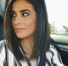 Medium blunt style Shoulder Length Hair, Hairstyles Haircuts, Hair Dos, Shoulder Length, Hair Highlights, Pretty Hairstyles, Bob Hairstyles, Hair Looks, Medium Length Hair Styles