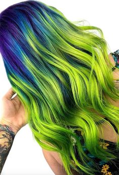 Colorful Balayage, Green Hair Color Ideas, Halloween Hair Color Ideas, Lime Hair, Pastel Green Hair, Neon Hair Color, Green Hair Color, Colored Hairstyles, Hair Dye Brands