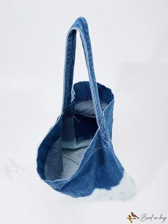 BirdinBag - Versatile Denim Crossbody Bag: Large Capacity with Gradual Color and College-Inspired Style Denim Crossbody, Style Preppy, Word Wrap, Blue Style, Shoulder Tote Bag, Bag Bag, Shoulder Tote, Womens Tote Bags, Blue Fashion