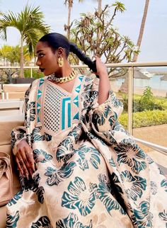 Kampala Kaftan Styles For Women, Senegalese Clothing, Afro Clothes, Nigerian Outfits, Nigerian Dress, Afrocentric Fashion, Best African Dresses, African Dresses Modern, African Inspired Clothing