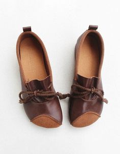 Vintage Leather Shoes, Leather Shoes Women Flats, Zapatos Mary Jane, Orthopedic Shoes, Handmade Leather Shoes, Shoes Retro, Sheepskin Boots, Slippers Shoes, Chunky Heels Sandals