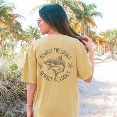 "Ocean Beach Comfort color shirt, Preppy shirt, Siesta Beach shirt, Aesthetic clothes, Trendy clothing, Oversize shirt, Ocean beach shirt Sorority Sweatshirts: https://etsy.me/360xXMs Sorority Hoodies: https://etsy.me/3K6fm00 Sorority Accessories: https://etsy.me/30SCQVv Sorority Shirts: https://etsy.me/34dVqt9 💡 HOW TO PLACE YOUR ORDER: 1. Please Check and Review all the Photos 2. Select your Shirt Color and Size from drop down menu 3. Choose your Quantity as much as you want 4. Click \"Add To Cotton T-shirt With Shark Design For Summer, Casual Cotton T-shirt With Shark Design, Summer Short Sleeve T-shirt With Shark Design, Casual Short Sleeve Shark Design Tops, Casual Short Sleeve T-shirt With Shark Design, Casual Short Sleeve Top With Shark Design, Y2k Short Sleeve Beach Tops, Casual Summer T-shirt With Shark Design, Summer T-shirt With Shark Design, Short Sleeve