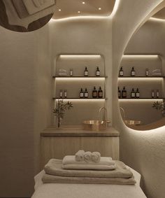 Dental、Spa、Medical Treatment Room Design Wabi Sabi Clinic Interior, Medical Spa Room Design, Massage Salon Design, Massage Spa Design, Medical Spa Interior Design, Earthy Spa, Med Spa Design, Beauty Salon Decor Luxury, Minimalist Spa