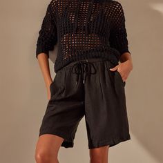 Pleated Linen Bermuda Short - Black | James Perse Los Angeles Sporty Black Cotton Bermuda Shorts, Black Cotton Bermuda Shorts, Black Luxury Relaxed Fit Shorts, Chic Black Bermuda Shorts With Built-in Shorts, Black Bermuda Shorts With Built-in Shorts, Cotton Linen, Bermuda Shorts, Black, Color