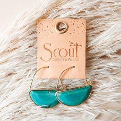 Minimalistic charm to adorn your ears. Lightweight with the perfect amount of color and shape. Whether you want to look polished or down-to-earth is up to you and your mood. Turquoise: Stone of the Sky Material | Semi precious half-circle stone, 14K Gold dipped wire Dimensions | 1 3/8” drop Nickel and cadmium free Hypoallergenic Earrings come on embossed leather card with stone meaning on back Look Polished, North Park, Half Circle, Down To Earth, Hypoallergenic Earrings, Gold Dipped, Turquoise Stone, Embossed Leather, The Sky