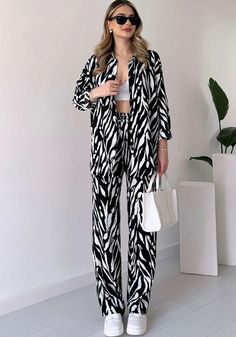 Women Wholesale, Trendy Fall Outfits, Summer Prints, Casual Sets, Long Pants, Online Clothing Stores, Newest Trends, Two Piece Pant Set, Spring Summer Fashion