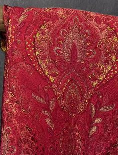 ON SALE, Red golden color jacquard fabric with palace style, cosplay dress  jacquard fabric, wedding jacket dress fabric, fabric by the yard ---------------------------------------------------------------------- The fabric is sold by 1/2 yard long, material:polyester wide:55"(1.40 m wide)x 1/2 yards weight:167 g/m Color:red gold color. If you need light gold rose jacquard fabric,  please refer the link: https://www.etsy.com/listing/1676303530/on-sale-spring-fabric-light-gold-color?click_key=14c7ec5da6fe6453c9ab858c5d32dd51417849d6%3A1676303530&click_sum=29525d0a&ref=shop_home_active_1&frs=1 Thank you for coming to my shop! (^ - ^) Elegant Festive Jacquard Embroidered Fabric, Traditional Red Brocade Embroidered Fabric, Festive Gold Embroidered Jacquard Fabric, Fitted Gold Jacquard Fabric, Gold Elegant Jacquard Fabric, Light Gold Color, Wedding Jacket, Spring Fabric, Cosplay Dress