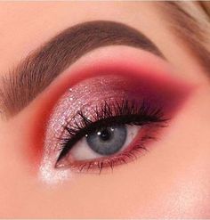 Carnaval Make-up, Festival Eye Makeup, Hourglass Makeup, Make Up Designs, Red Eyeshadow, Smink Inspiration, Red Makeup