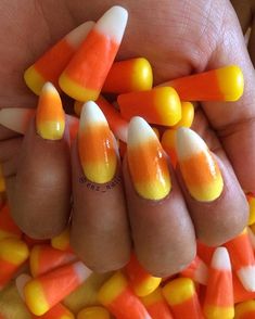 Halloween Costume Teenage Girl, Diy Halloween Nails, Halloween Costume Ideas Diy, Candy Corn Nails, Halloween Nails Diy, Halloween Candy Corn, Nails 2020, Ideas Nails, Costumes Ideas