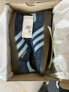 Adidas Samba Shoes, Adidas Handball Spezial, Adidas Handball, Adidas Sambas, Shoes Outfit Fashion