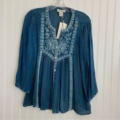 Rachel Zoe Boho Blue Top Size Small, Button Front, Bell Sleeve, Embroidered Trim, 100% Rayon Length - Approximately 25” Chest Sleeve - Approximately 18” Sleeve - Approximately 18” Top Is Brand New With Tags Blue Embroidered Relaxed Fit Blouse, Blue Bohemian Blouse With Buttons, Bohemian Blue Blouse With Buttons, Blue Floral Embroidered Button-up Blouse, Blue Bohemian Button-up Top, Bohemian Blue Button-up Top, Blue Embroidered Button-up Blouse, Casual Blue Blouse With Chikankari Embroidery, Blue Chikankari Embroidery Tops