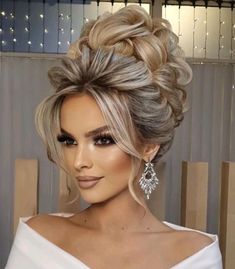 Long Hair Upstyles, Elegant Wedding Hair, Long Hair Updo, Bun Hairstyles For Long Hair, Hairdo For Long Hair