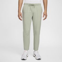 These sweat-wicking Primary pants offer midweight knit fabric that's made for movement. They have a classic fit that tapers through the leg, with flat seams to help prevent chafing. Nike Relaxed Fit Tapered Leg Pants, 4-way Stretch Tapered Leg Activewear For Jogging, Functional Moisture-wicking Tapered Sweatpants, 4-way Stretch Sports Joggers With Tapered Leg, Moisture-wicking Fleece Sportswear Pants, Versatile Pants, Workout Essentials, Nike Dri Fit, Dri Fit