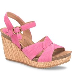 Clarissa | Sofft Shoe Sofft Shoes, Shoes And Boots, American Brand, Platform Wedge Sandals, Basket Weave, Metallic Leather, Platform Wedges, Shoe Shop, Basket Weaving