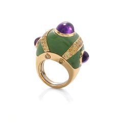 Carved jade, cabochon amethyst, brilliant-cut diamonds, 18K gold, and platinum. Elegant Jewellery, David Webb, Carved Jade, Dome Ring, Jade Carving, Domed Ring, Bold Design, Jewelry Lover, Elegant Jewelry