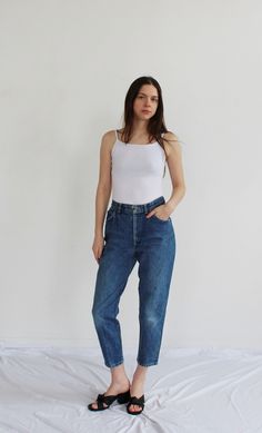 A comfortable high rise, and a petite/short cut. Soft relaxed fit spring/summer jeans.  by "Chic" 100% Cotton. Short Length.  Measures: Waist: 28" Hips: 38" Front Rise: 11.5" Inseam: 26" Length: 36.5" FOLLOW US ON INSTAGRAM FOR DEALS AND SNEAK PEEKS! @Wildthingvintage instagram.com/wildthingvintage Twitter: @Wildthingpeck Message me any time for further details or questions. Please note there is a 10% restocking fee on orders cancelled prior to shipment. Returns are upon a case by case basis, an Pastel Sweater, Petite Shorts, Summer Jeans, Womens Jeans, Waist Jeans, Vintage Women, Short Cuts, High Waisted Trousers, Mesh Dress