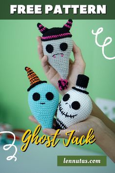 Halloween crochet ghost pattern Jack Skellington Crochet, Crochet Rabbit Free Pattern, Crochet Halloween Patterns Free, Xmas Crochet, Ghost Mask, Amigurumi Design, Crochet Ghost, Crochet Granny Square Tutorial, Disney Crochet Patterns