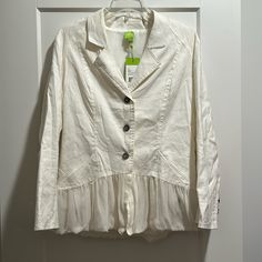 New With Tags! Excellent Condition! Super Cute Detail! Retailed For $124! Casual White Button-up Blazer, White Collared Blazer With Buttons, White Button-up Blazer For Spring, White Cotton Button-up Blazer, Spring Day-out Blazer With Buttons, White Spring Blazer With Button Closure, Spring Button-up Blazer With Buttons, Spring Cream Blazer With Button Cuffs, Spring Cream Button-up Blazer