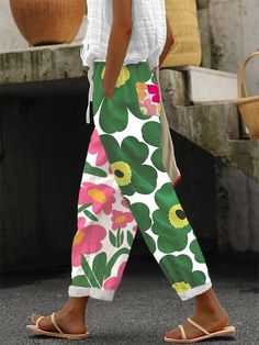 Ropa Upcycling, Traje Casual, Green Pants, Casual Trousers, Mode Inspiration, Amelie, Primavera Estate, Casual Bags, Hip Length