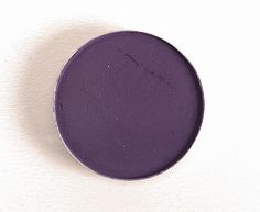 MAC Indian Ink Eyeshadow Mac Makeup Foundation, Summer Eyeshadow, Best Mac Makeup, Mac Cosmetics Eyeshadow, Tone Makeup, Makeup Ads, Purple Eyeshadow, Sensitive Skin Care