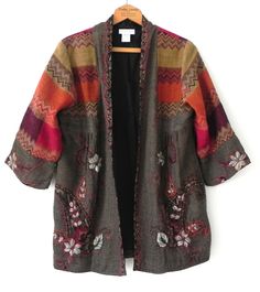 Soft Surroundings Open jacket                                                              . Material -  100% Wool                                     . Lining -  Full                                     . Neck line –  V-line                                     . Sleeve –  3/4 Sleeve                                     . Closure –  Open                                     . Pocket - 2                                       . Style –  Baby-doll/ A-line /Boxy                                     . F Brown Floral Embroidery Outerwear For Fall, Brown Floral Embroidered Outerwear For Fall, Brown Floral Embroidered Fall Outerwear, Winter Brown Outerwear With Floral Embroidery, Brown Floral Embroidered Outerwear For Winter, Brown Floral Embroidered Winter Outerwear, Fall Embroidered Long Sleeve Cardigan, Long Sleeve Outerwear With Floral Embroidery For Fall, Brown Long Sleeve Outerwear With Floral Embroidery