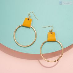 Minimalist Hoop Earrings For Summer, Trendy Circular Earrings For Summer, Trendy Adjustable Dangle Hoop Earrings, Trendy Circle Earrings For Everyday, Modern Yellow Earrings For Everyday Wear, Modern Yellow Earrings For Everyday, Trendy Circular Summer Earrings, Chic Yellow Earrings For Gift, Trendy Single Circle Earring