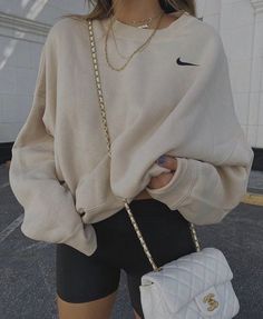 Adrette Outfits, Nike Sportswear Women, Looks Pinterest, Cooler Look, Causual Outfits, Cute Comfy Outfits, Streetwear Fashion Women, 가을 패션, Mode Vintage