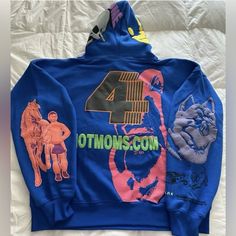 Size Large Blue Hoodie Drake Drake Merch, Tour Merch, Blue Sweatshirt, Blue Hoodie, Drake, Streetwear Fashion, Color Blue, Fashion Inspo