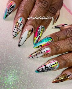 Diy Abstract Nail Art, Jamaica Inspired Nails, Abstract Nail Designs, Metallic Nails Design, Cute Nail Colors, Colorful Nail Art, Abstract Nail Art, Retro Nails, Diva Nails