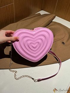 BirdinBag - Chic Heart-Shaped Fashion Bag Trendy Shoulder Bag For Valentine's Day Shopping, Trendy Shoulder Bag With Zipper For Valentine's Day, Trendy Valentine's Day Shoulder Bag With Zipper, Valentine's Day Trendy Shoulder Bag With Zipper, Trendy Heart-shaped Shopping Shoulder Bag, Trendy Heart-shaped Shoulder Bag With Zipper Closure, Trendy Heart-shaped Shoulder Bag For Shopping, Pink Heart-shaped Bag For Valentine's Day, Trendy Heart-shaped Bag For Valentine's Day