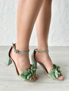 Green Bride Heels With Tulle Ribbon, Low Heels Wedding Shoes, Boho Wedding Shoes, Green Shoes for Bride, Wedding Shoes for Women - Etsy Round Toe Sandals For Spring Wedding, Spring Prom Block Heels With Round Toe, Spring Wedding Sandals With Round Toe, Spring Wedding Guest Sandals With Round Toe, Pointed Toe Sandals For Spring Wedding, Spring Wedding Shoes With Block Heel, Spring Wedding Ankle Strap Heels, Spring Wedding Guest High Heel Block Heels, Spring High Heel Shoes For Wedding Guest