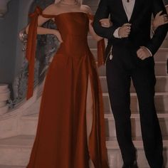 Crimson Dress Formal, Kira Core, Crimson Aesthetic, Crimson Red Dress, Zoe Core, Chloe Core, Dress Gala, Books 2024, Gaun Fashion