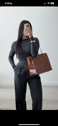 Corporate Baddie Outfits, Job Outfits, Stylish Business Outfits, Work Vibes, Fall Business Casual Outfits, Relaxed Outfits, Winter Workwear, Smart Outfits, Business Major