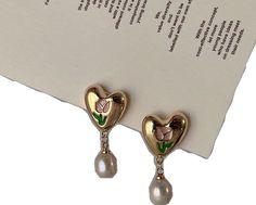 Elegant Heart-shaped Jewelry For Spring, Elegant Heart Jewelry For Spring, Elegant Heart Shaped Jewelry For Spring, Spring Heart-shaped Gold Jewelry, Trendy Heart-shaped Jewelry For Spring, Pearl Rings, Wholesale Gifts, Metal Heart, Retro Color