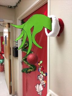 45+ Easy Grinch Christmas Decor and Party Ideas - HubPages Christmas Decor Ideas Diy Grinch, Christmas Decorations Classroom, The Grinch Christmas Decorations Diy, Grinchmas Decorations Diy, Diy Grinch Decorations, Grinch Door, Christmas Cubicle Decorations, Classroom Christmas Decorations, Christmas Door Decorating Contest