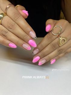 Nail Inspo For Beach, Bubblegum Nails, Regular Nails, Bts Nails, August Nails, Hard Nails, Summer Toe Nails, Nails Now