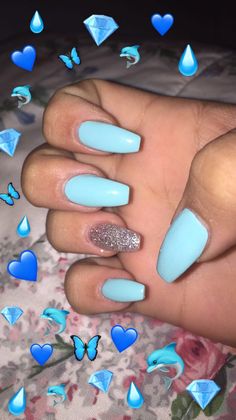 Beautiful blue coffin nails! #blue #nails #acrylicnails #coffinnails #teal #bluenails #diamondnail #glitternails #silvernails Coffin Nails Blue, Nail Matte, Teal Acrylic Nails, Blue Coffin Nails, Teal Nails, Blue Acrylic Nails, Simple Acrylic Nails, Nails Blue, Christmas Nails Acrylic