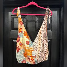 New Free People Floral Print Blouse Size S Summer Orange Printed Blouse, Orange Crop Top For Day Out, Orange Summer Blouse For Vacation, Orange Sleeveless Blouse For Vacation, Sleeveless Orange Blouse For Vacation, Orange Bohemian Tops For Day Out, Orange V-neck Blouse For Vacation, Orange Sleeveless Crop Top For Vacation, Orange Bohemian Crop Top For Spring