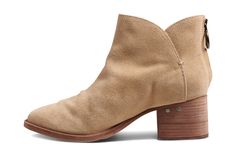 The EAGLE suede bootie hits just the right height! Perfect for cropped wide leg jeans, fun trousers or a beautiful full skirt, this classic mid-heeled, short-shaft suede bootie is a new love for Fall 2024. The super-soft oiled suede, combined with a plush leather lining and padded insole ensures all-day comfort and ease. Plus, the all-leather sole will gradually mold to your feet, making these heeled booties uniquely yours. Our commitment to sustainability is evident in our use of vegetable-tann Chic Suede Low Heeled Boots, Spring Suede Low-heeled Boots, Spring Suede Low Heeled Boots, Chic Beige Heeled Boots With Suede Lining, Chic Low Heel Suede Heeled Boots, Spring Low Heel Suede Boots, Spring Suede Low Heel Boots, Chic Suede Low Heel Boots, Chic Suede Heeled Boots For Spring