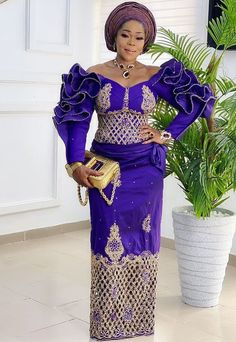 Purple Asoebi Lace Styles For Wedding, Latest Lace Styles For Wedding, Madam Blouse, Classy Long Dress, Mia Mia, Fashion Traditional