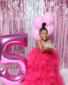 5th Bday Photoshoot Ideas, 5 Birthday Photoshoot, Kid Birthday Photoshoot Ideas, Barbie Photoshoot Ideas Kids, Birthday Photoshoot Ideas For Kids, Kids Birthday Photoshoot Ideas, 5th Birthday Photoshoot Ideas, Princess Photoshoot Ideas, 5th Birthday Photoshoot