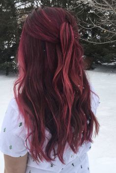 Maroon Hair With Red Highlights, Cute Hair Died Ideas, Red And Coral Hair, Maroon Hair With Pink Highlights, Cherry Pink Brown Hair, Colorful Hair For Brunettes, Dark Red With Pink Highlights, Maroon Colored Hair, Red Pink Brown Hair