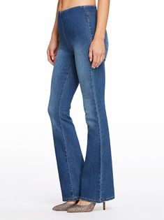 #ad #affiliate Jayda Flare jeans from Jessica Simpson are the perfect stretchy pull-on flares to pair with heels or platforms. Drop Shoulder Top, Belt Top, Kick Flare Jeans, Kick Flares, Jessica Simpson, Cropped Jeans, Bell Bottom Jeans, Flare Jeans, Fashion Inspo